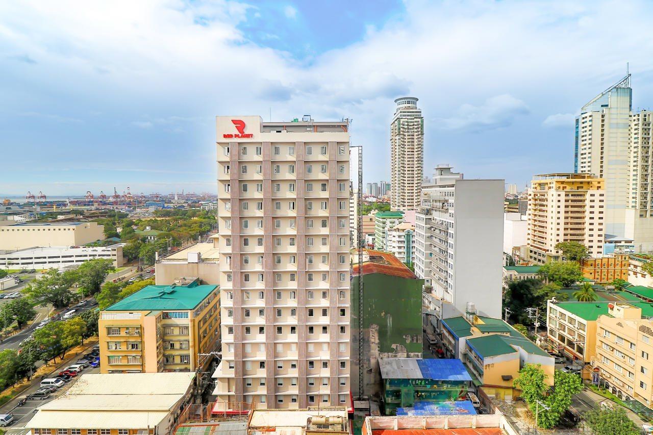 Red Planet Manila Bay Hotel Exterior photo